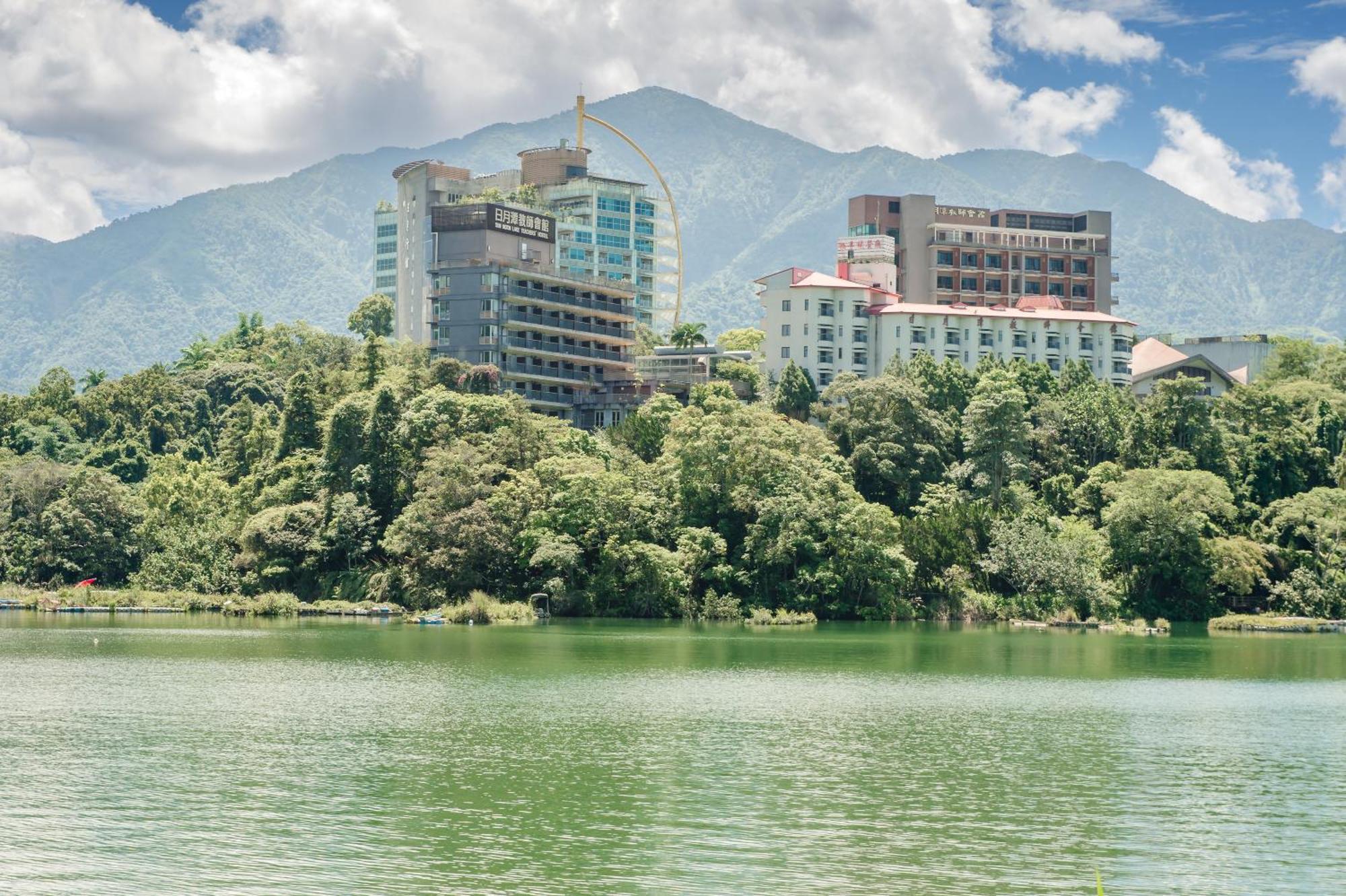 Bishui Shanju Lakeside B&B หยูฉี ภายนอก รูปภาพ