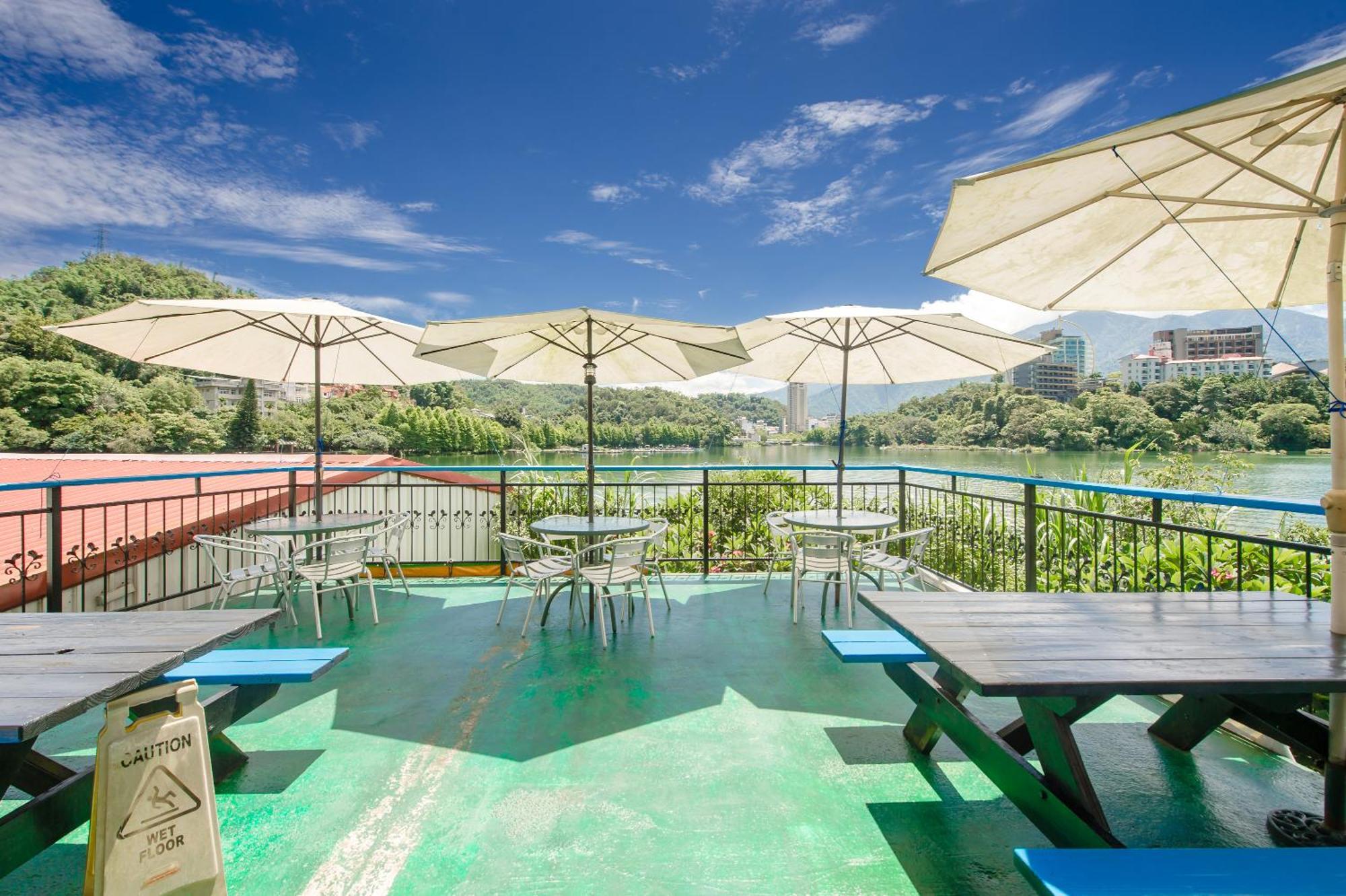 Bishui Shanju Lakeside B&B หยูฉี ภายนอก รูปภาพ