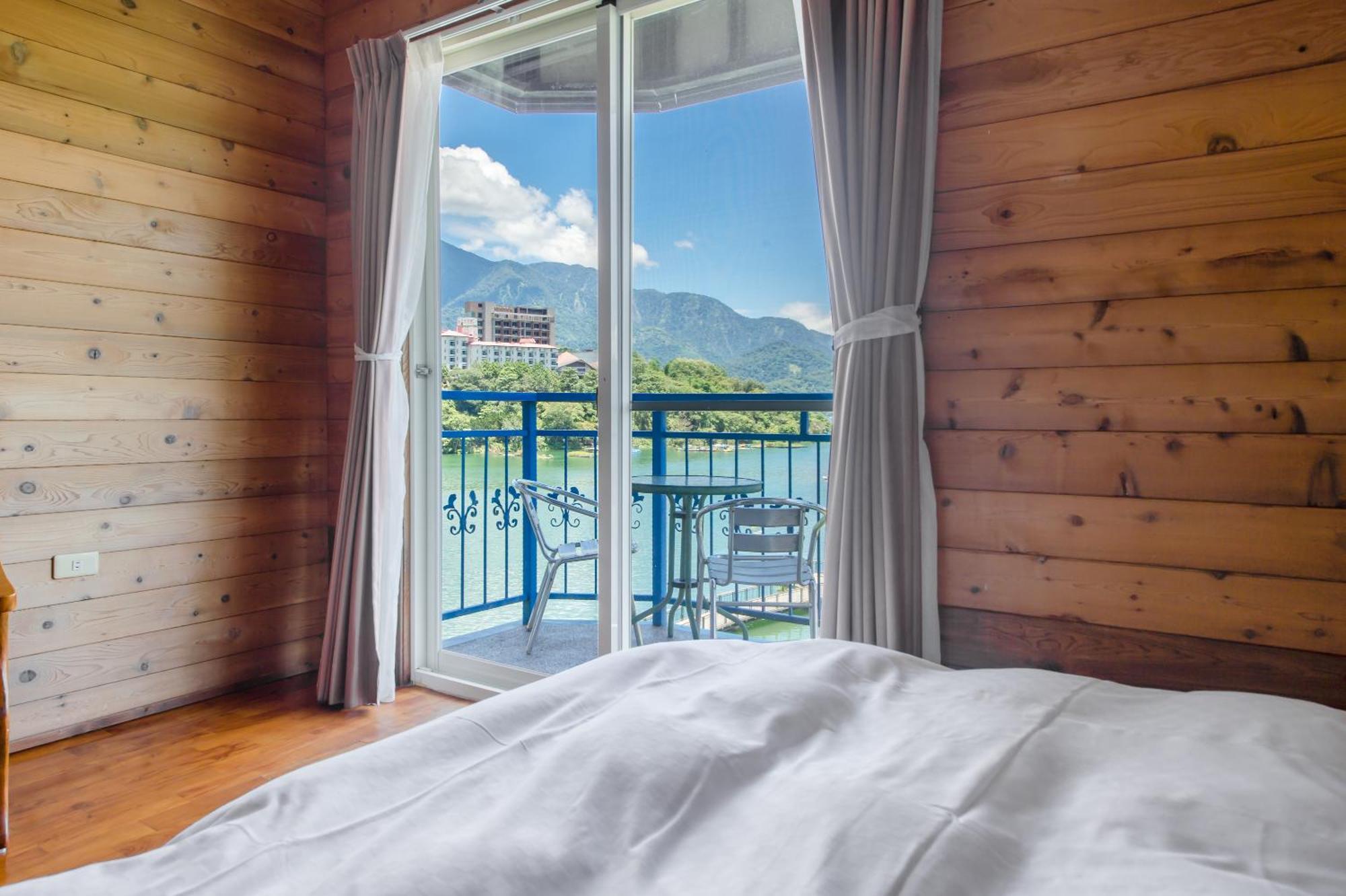 Bishui Shanju Lakeside B&B หยูฉี ภายนอก รูปภาพ