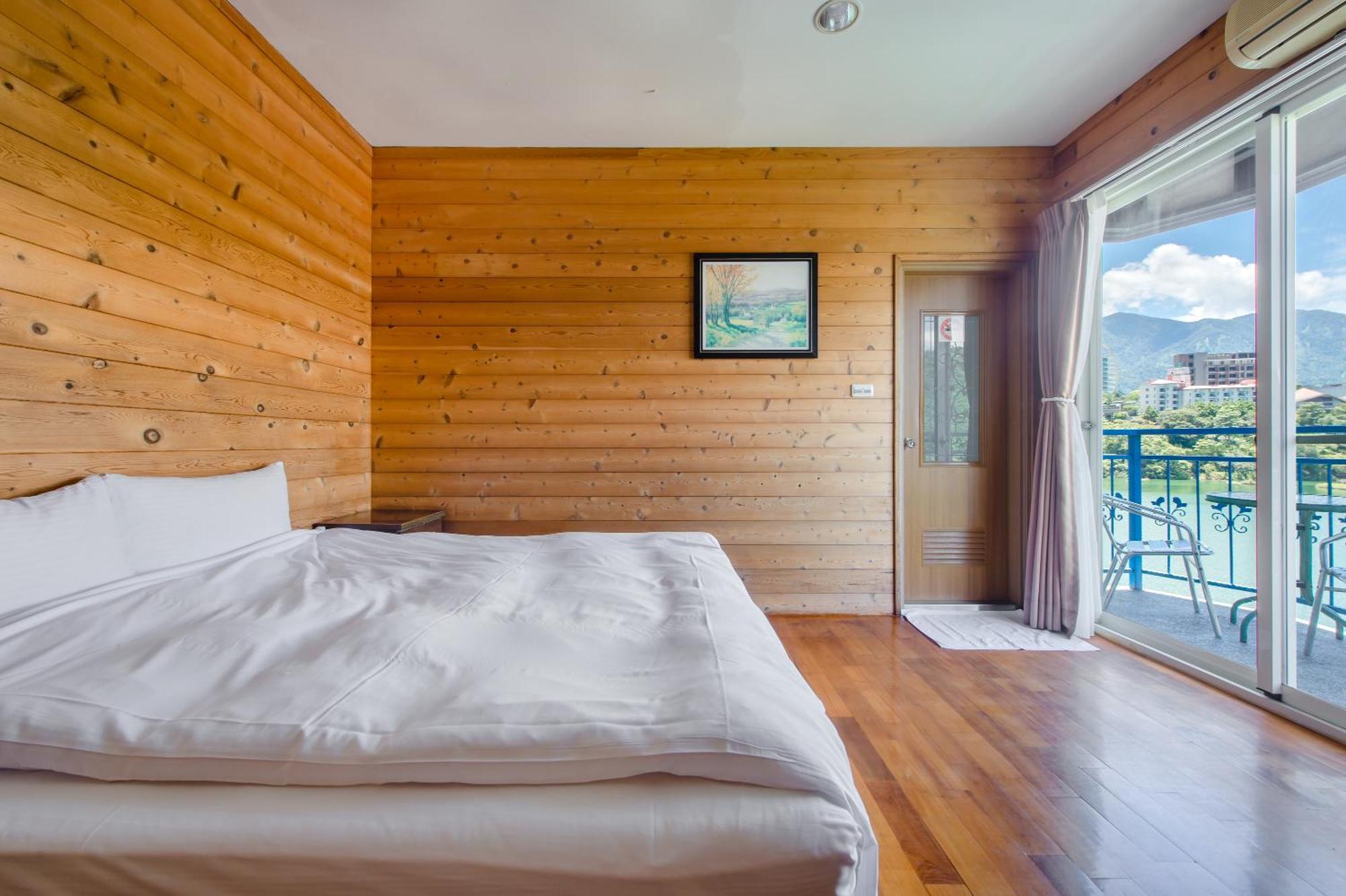Bishui Shanju Lakeside B&B หยูฉี ภายนอก รูปภาพ
